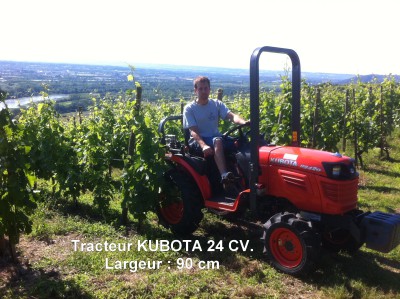 Tracteur KUBOTA 24 CV.